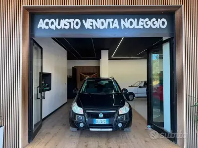Usata Fiat Sedici Dynamic 107 CV (78 kW) 2006 Nero SUV
