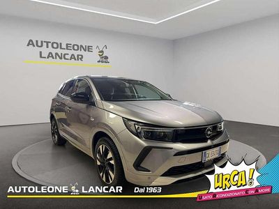 Usata Opel Grandland X Business Elegance 131 CV (96 kW) 2022 Grigio argento SUV