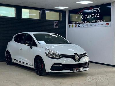 Käytetty Renault Clio IV R.S. 200 HP (147 kW) 2014 Valkoinen Sedan