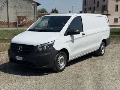 Usata Mercedes Vito 114 CV (83 kW) 2018 Bianco Furgone