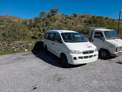 Usata Hyundai H-1 140 CV (102 kW) 2006 Bianco Monovolume