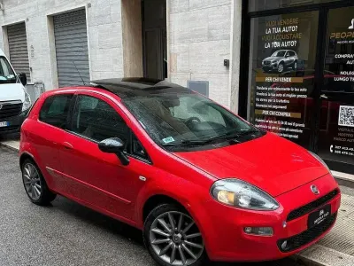 Usata Fiat Punto Sport 95 CV (69 kW) 2013 Rosso Utilitaria