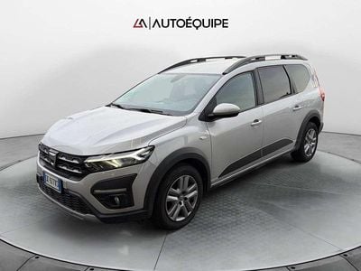 Usata Dacia Jogger Comfort 101 CV (74 kW) 2022 Grigio Monovolume