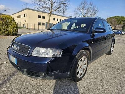 Usata Audi A4 116 CV (85 kW) 2004 Blu/azzurro Station wagon