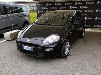 Usata Fiat Punto 69 CV (50 kW) 2018 Nero Utilitaria