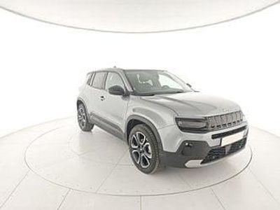 Usata Jeep Avenger Summit 101 CV (74 kW) 2025 Beige SUV