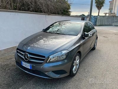 Usata Mercedes A180 2014 Grigio Berlina