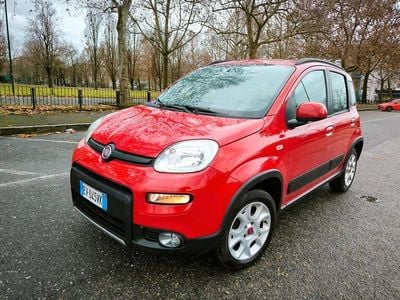 Usata Fiat Panda 4x4 S 75 CV (55 kW) 2014 Rosso Utilitaria