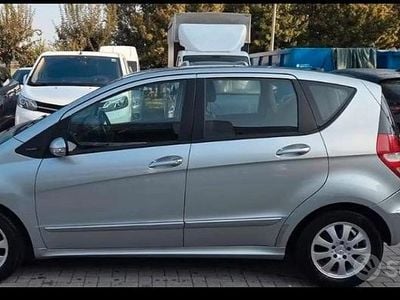 Usata Mercedes A200 95 CV (69 kW) 2007 Grigio Utilitaria