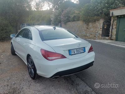 Usata Mercedes CLA200 136 CV (100 kW) 2015 Bianco Berlina
