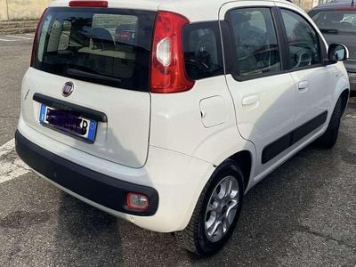 Usata Fiat Panda Lounge 69 CV (50 kW) 2014 Bianco Utilitaria
