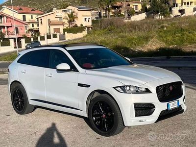 Usata Jaguar F-Pace R-Sport 180 CV (132 kW) 2018 SUV