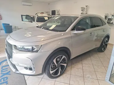 Usado DS Automobiles DS7 Crossback Grand Chic 131 CV (96 kW) 2022 Gris SUV