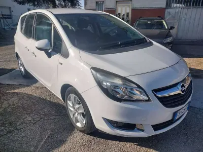 Occasion Opel Meriva 101 PK (74 kW) 2016 Wit MPV