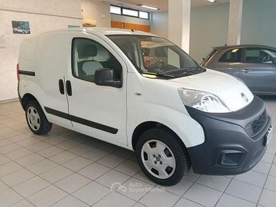 Usata Fiat Fiorino 77 CV (56 kW) 2018 Bianco Monovolume