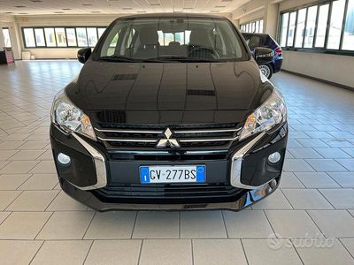 Occasion Mitsubishi Space Star Invite 71 PK (52 kW) 2024 Zwart Hatchback