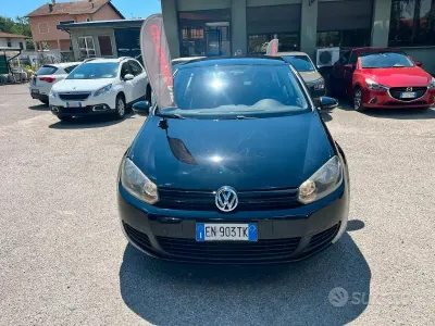 Usata VW Golf VII Comfortline 105 CV (77 kW) 2012 Nero Berlina