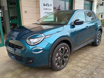 Usata Fiat 600 La Prima 110 CV (80 kW) 2025 Verde SUV