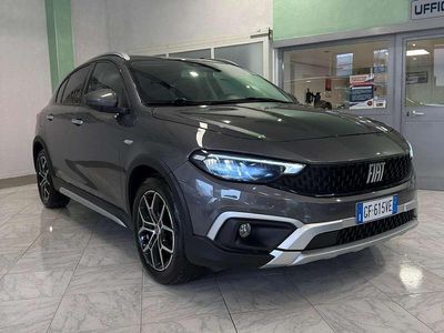 Usata Fiat Tipo Cross 131 CV (96 kW) 2021 Grigio Berlina