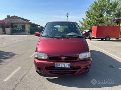 usata Nissan Serena 2001 aria condizionata