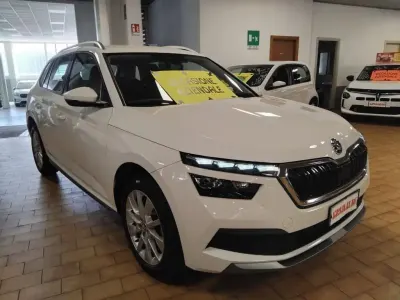 Usata Skoda Kamiq Special 110 CV (80 kW) 2022 Bianco magnolia / pastello SUV