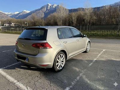 Usata VW Golf VII Highline 110 CV (80 kW) 2015 Grigio Berlina