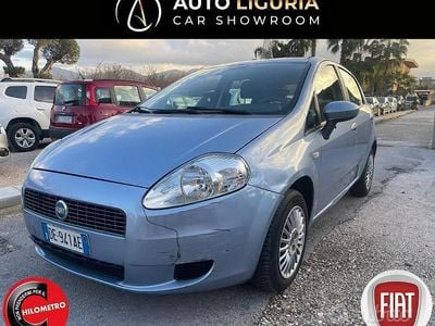 Usata Fiat Grande Punto Dynamic 77 CV (56 kW) 2007 Blu Utilitaria