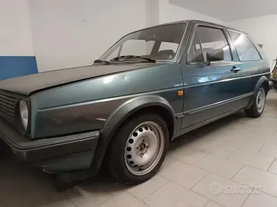 Usata VW Golf I 1980 Verde Utilitaria