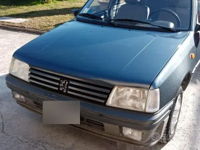 Usata Peugeot 205 1990 Grigio Berlina