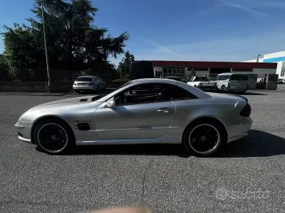 Usata Mercedes SL55 AMG AMG 2023 Grigio Cabrio