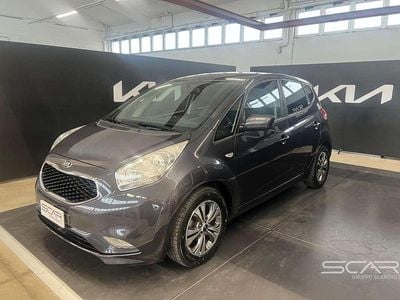 Usata Kia Venga 90 CV (66 kW) 2017 Grigio scuro Utilitaria