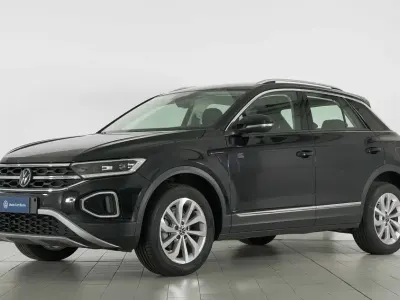 Usata VW T-Roc 115 CV (84 kW) 2025 SUV