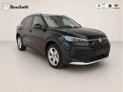 Nuova VW T-Roc Cabriolet Life 150 CV (110 kW) 2026 Canary yellow SUV