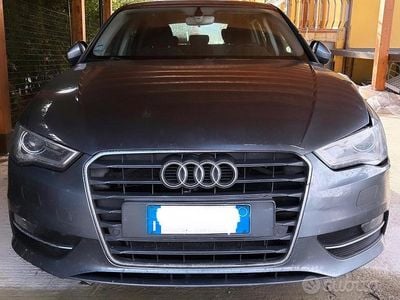Usata Audi A3 Sportback g-tron 110 CV (80 kW) 2015 Grigio Utilitaria