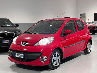 usata Peugeot 107 1.0 68CV 5p. NEOPATENTATI!!