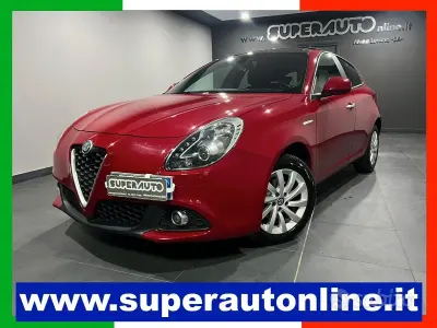 Usata Alfa Romeo Giulietta Super 120 CV (88 kW) 2018 Rosso Utilitaria
