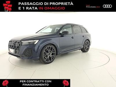 Usata Audi Q7 S-Line 286 CV (210 kW) 2024 Grigio waitomo metallizzato SUV