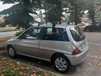 usata Lancia Ypsilon 1.2i 16V cat Unica