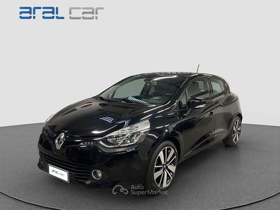 Nero Usata 2014 Renault Clio IV Berlina | 5900 € (Buon prezzo)