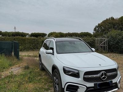Usata Mercedes GLB220 AMG Line Premium 190 CV (139 kW) 2024 Bianco SUV