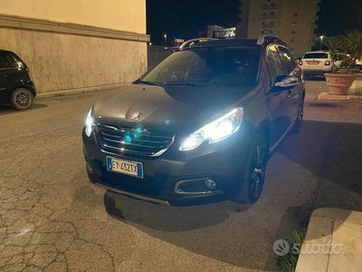 Usata Peugeot 2008 92 CV (67 kW) 2015 Grigio SUV