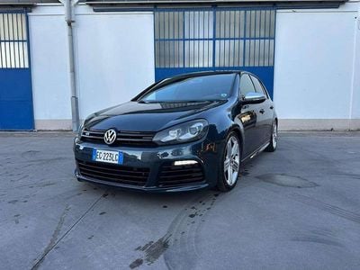 Usata VW Golf VI R 271 CV (199 kW) 2011 Grigio Utilitaria