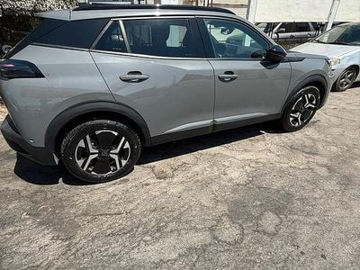 Usata 2023 Peugeot 2008 SUV | 25.000 € (Buon prezzo)