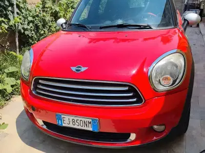 Usata Mini Countryman 111 CV (81 kW) 2011 Rosso SUV