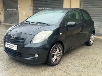 Nero Usata 2008 Toyota Yaris Sol Berlina | 3499 € (Buon prezzo)