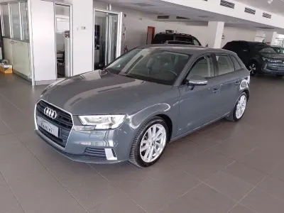 Usata Audi A3 Sport 116 CV (85 kW) 2018 Grigio Berlina