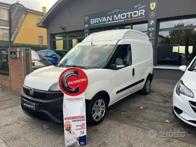 Usata Fiat Doblò 105 CV (77 kW) 2018 Bianco Monovolume