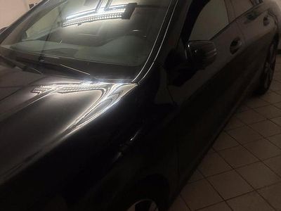 Mercedes CLA200