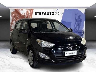 Usata Hyundai i20 Edition 84 CV (61 kW) 2014 Nero Utilitaria