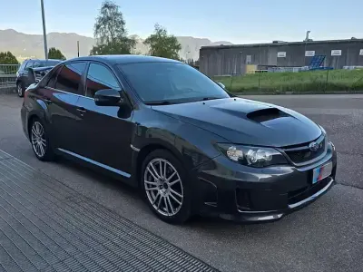 Usata Subaru Impreza 300 CV (220 kW) 2013 Grigio Berlina